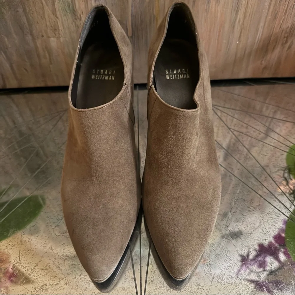 Stuart Weitzman Suede Booties – Taupe – Size 7 – NWOT